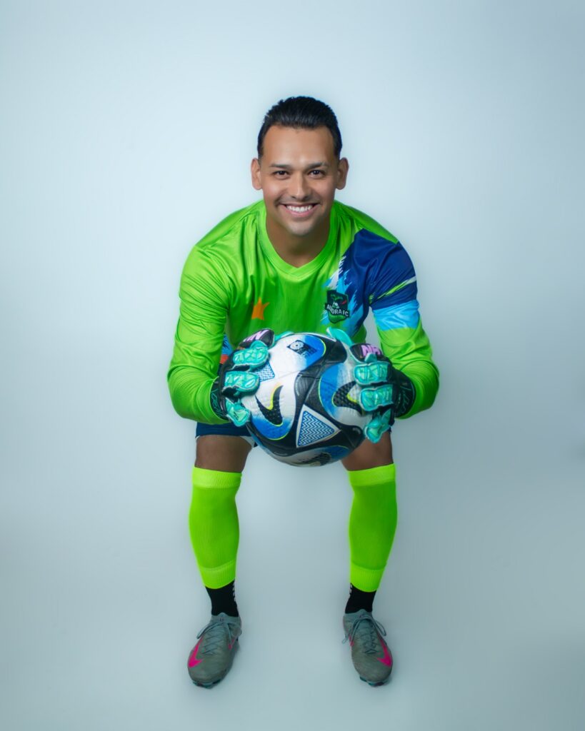 CARLOS HERRERA